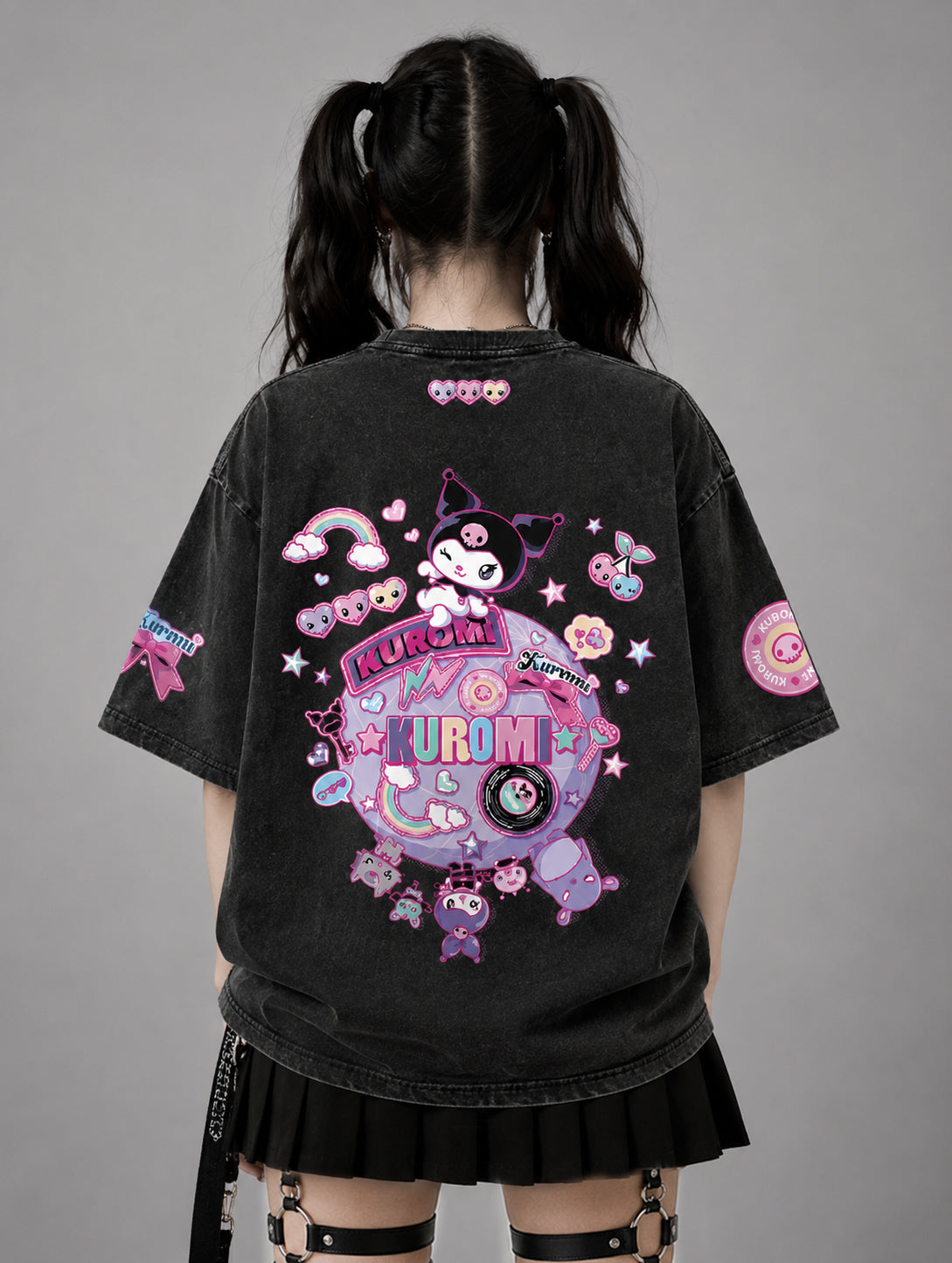 POLERA ACID WASH KUROMI WORLD
